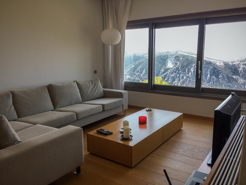 Elafivolia Arachova Suites Exterior foto